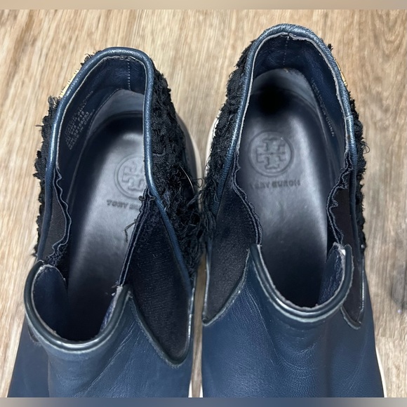 Tory Burch Rosette High Top Sneakers Navy Blue Leather Size 9 Ankle Booties - Picture 13 of 15